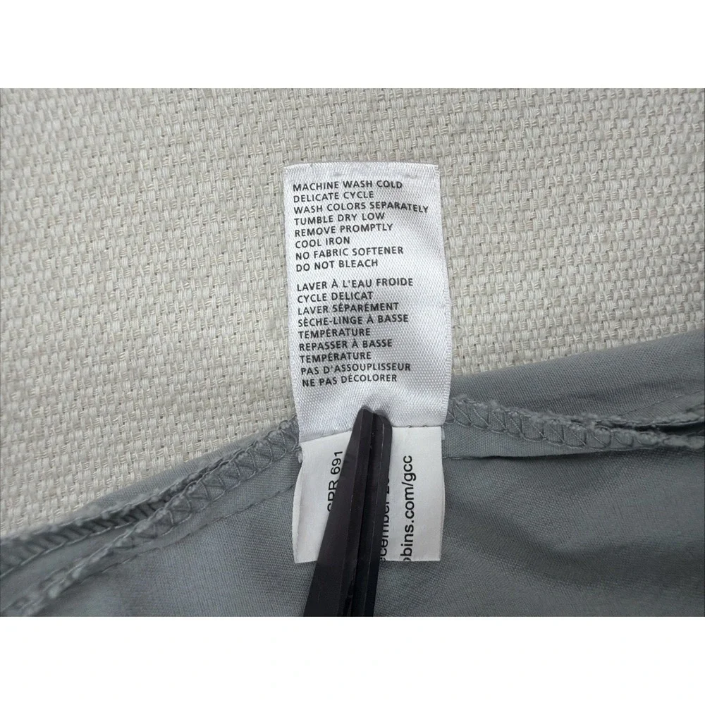 Royal Robbins Skort Size 2 Gray Hiking Outdoor Stretch Zip Pocket Athletic Nylon